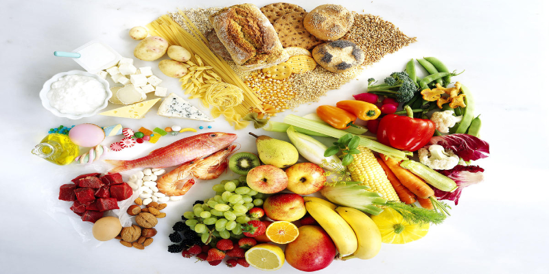 غذاهای غنی از پروتئین و غذاهایی با چربی سالم میل کنید