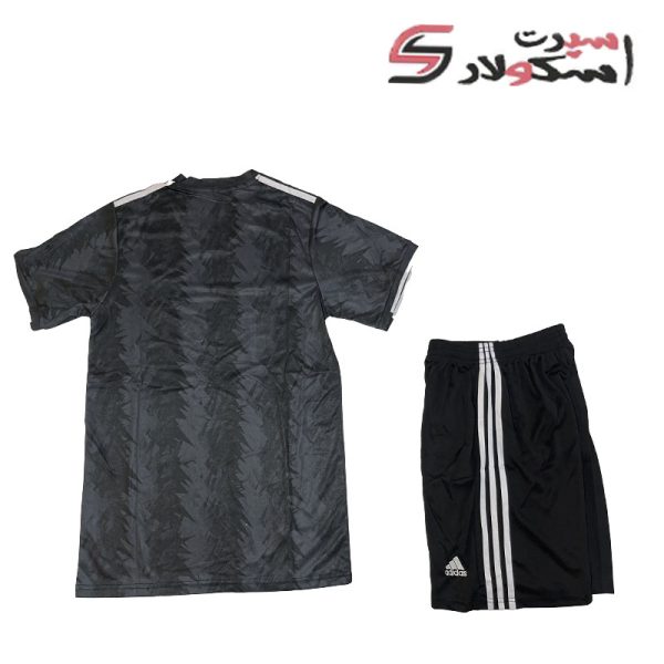 لباس دوم یوونتوس